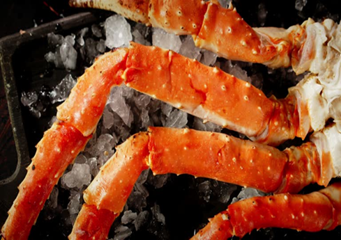 Premium frozen king crab legs with rich flavor—size graded and ready for menus, catering, and retail packs.