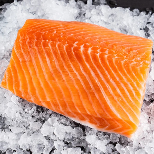Atlantic Salmon Fillet (Sushi-Grade/Never Frozen) from Norway